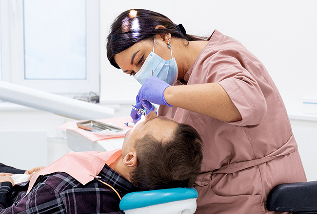 Smile Kyrgyz Project の現場風景